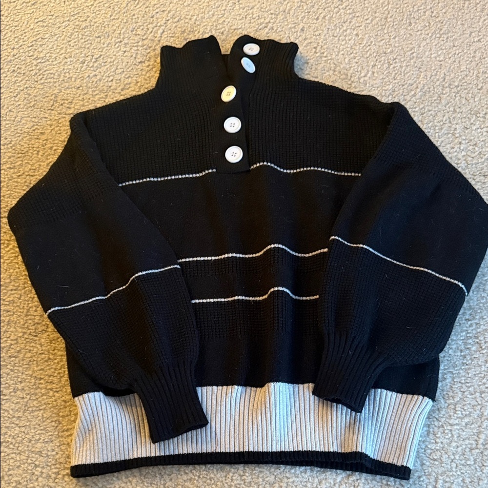 Black and White Women's Sweater